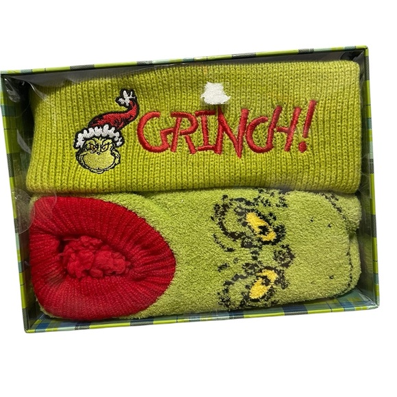 Dr. Seuss Other - 💜🌼NIB Grinch Knit Beanie and Socks Set